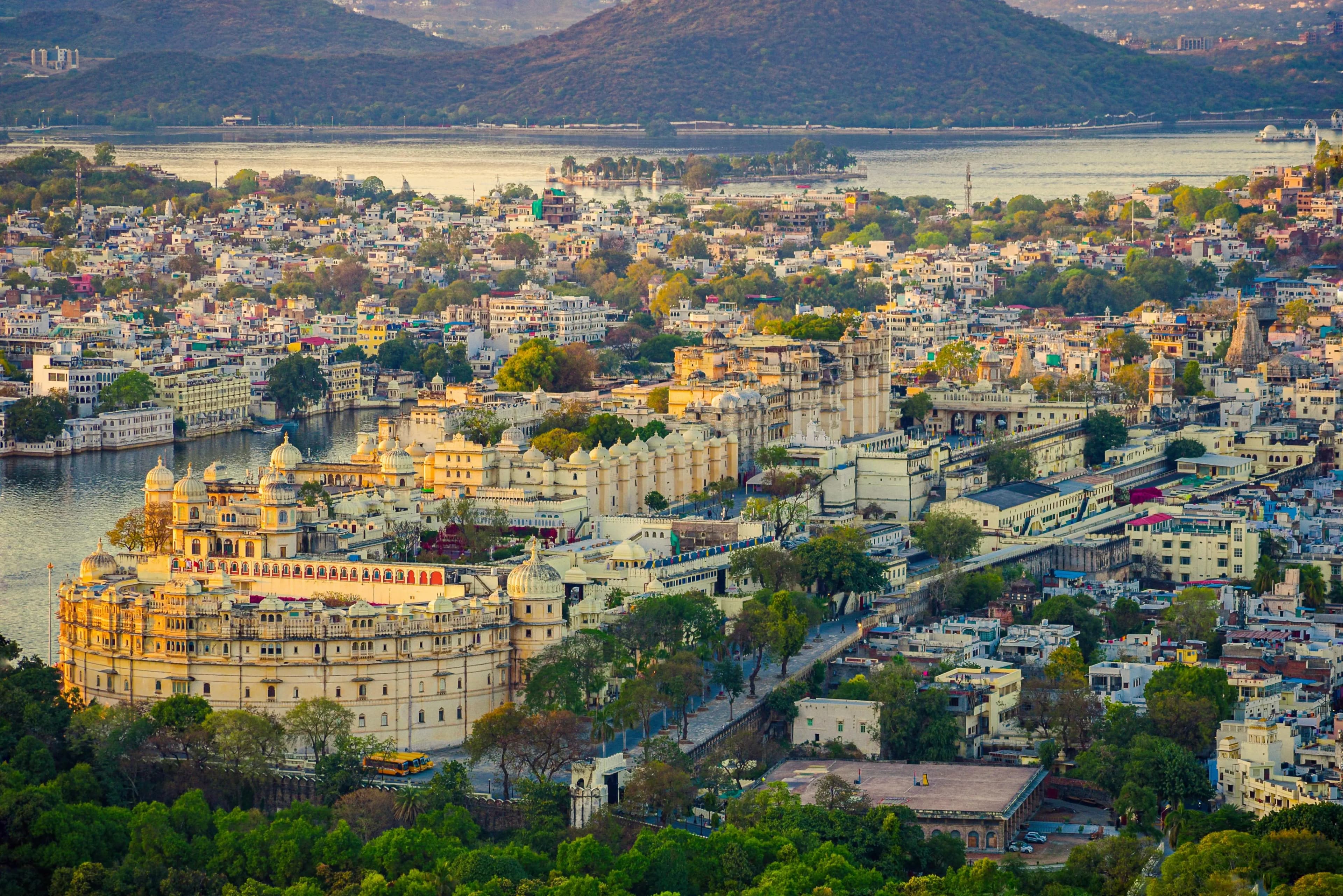 09 Days Golden Triangle with Pushkar and Udaipur